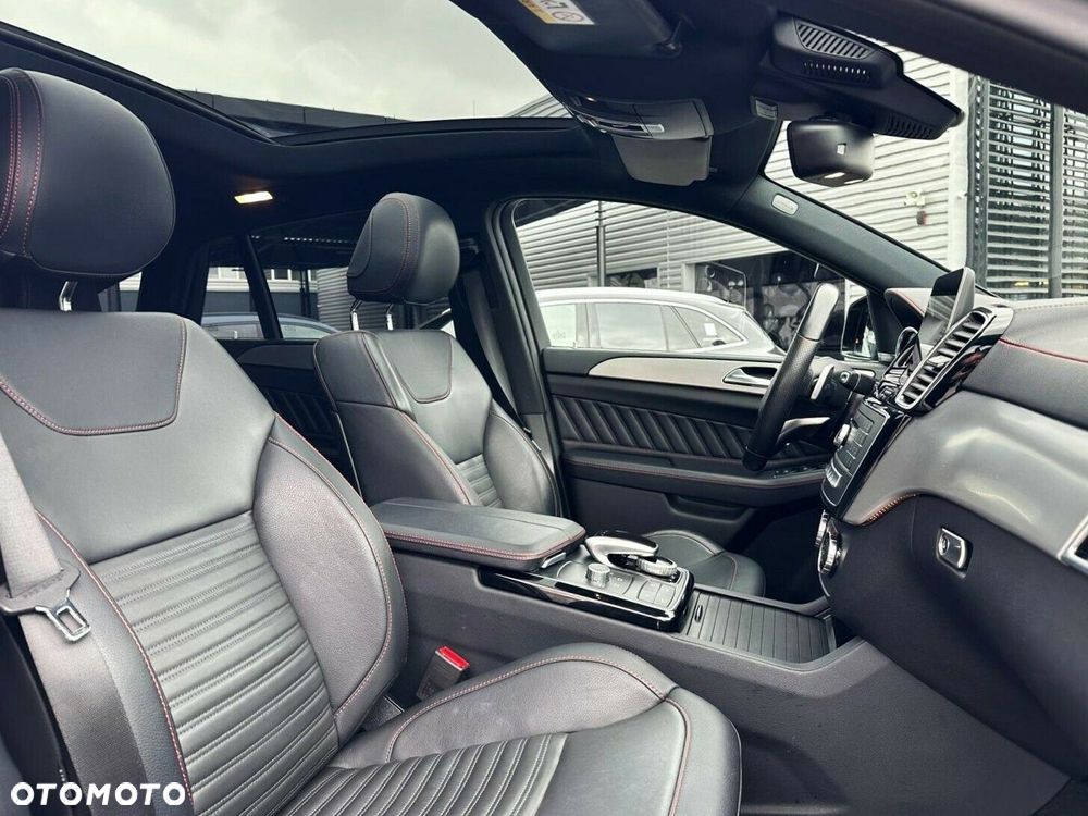 Mercedes-Benz GLE - 14