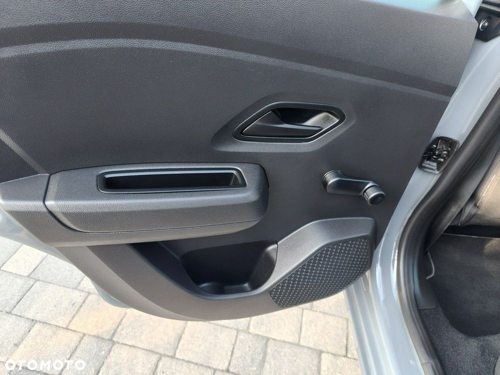 Dacia Sandero SCe 65 Comfort - 27