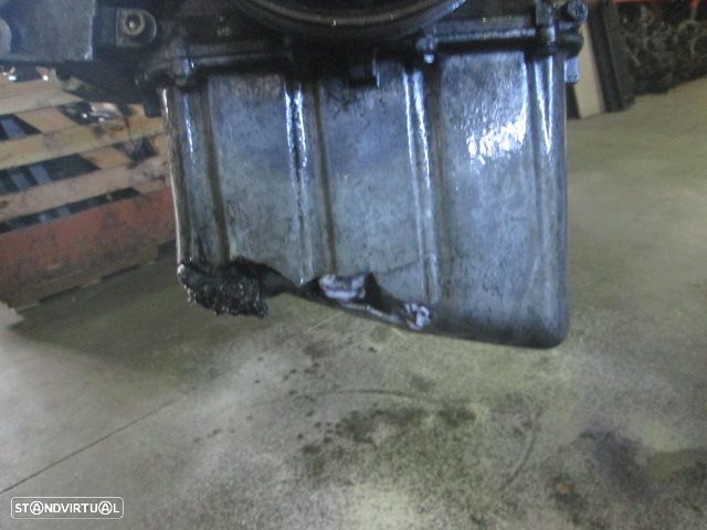 Motor 601913 E01913 MERCEDES W202 1995 2.0 D BOSCH 75 CV - 4