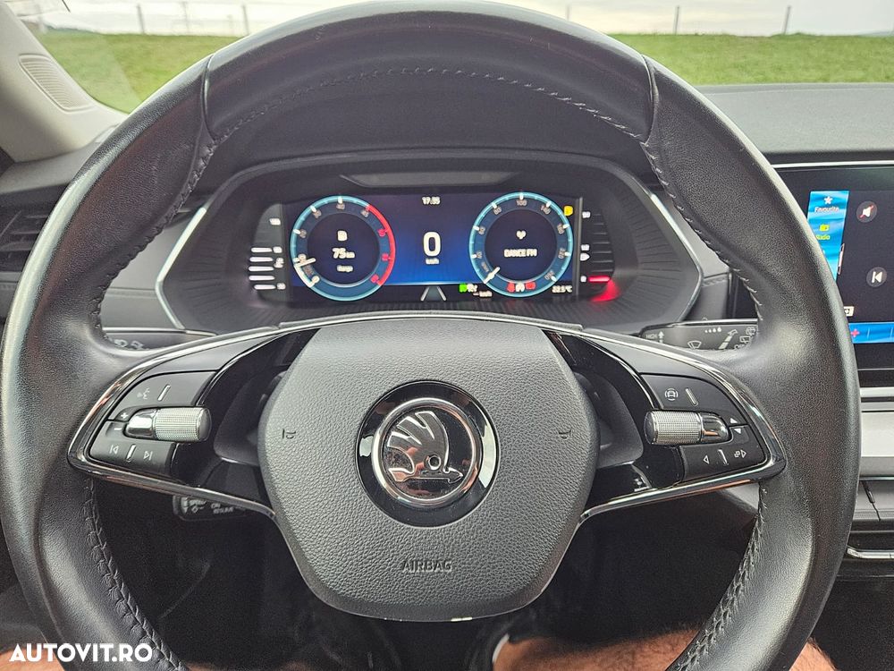 Skoda Octavia 2.0 TDI Style - 10