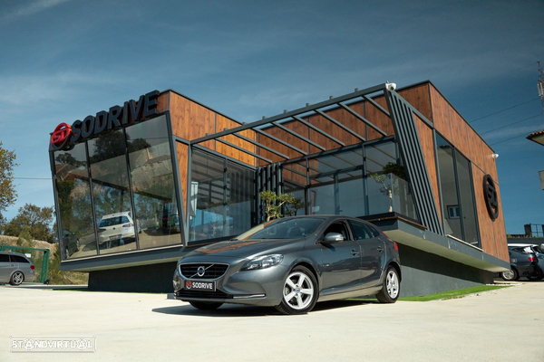 Volvo V40 1.6 D2 Momentum