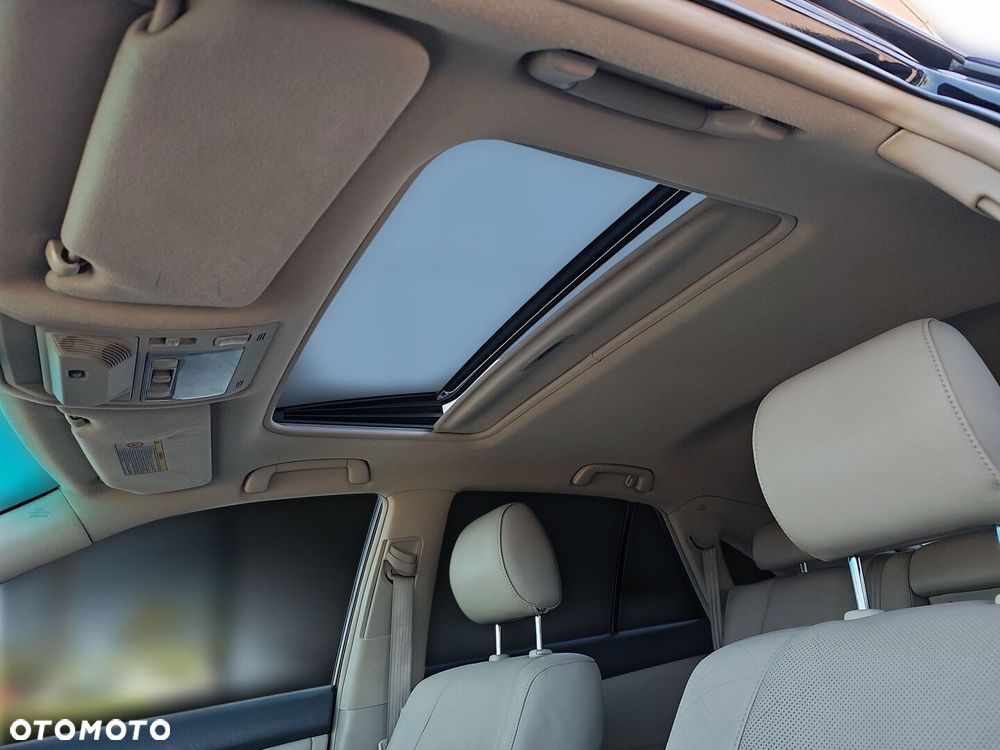 Lexus RX - 11