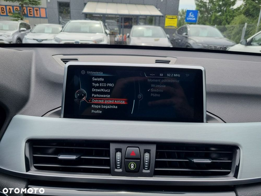BMW X1 xDrive20d Sport Line - 24