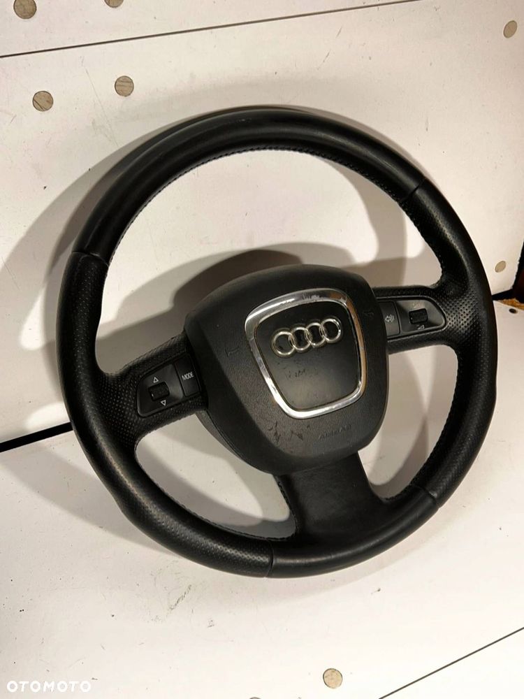 Kierownica Audi A4 S4 B7 8E 8H 2007 - 12