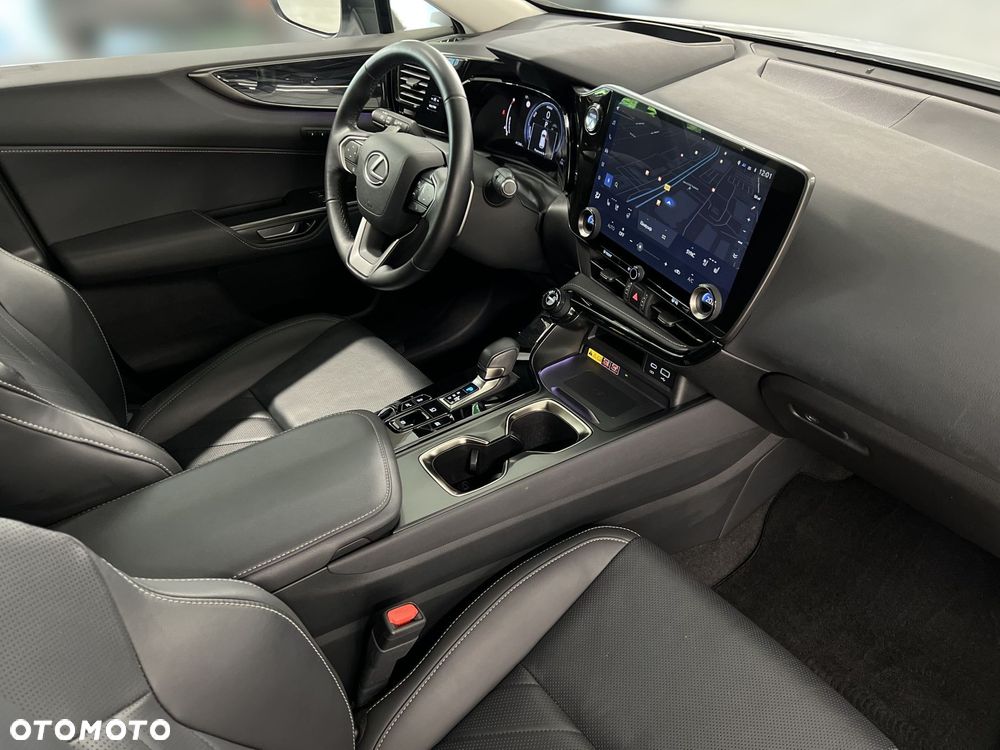 Lexus NX 350h Prestige AWD - 10