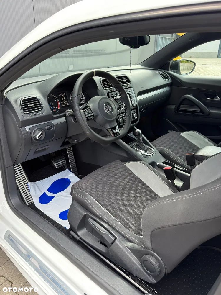 Volkswagen Scirocco 2.0 TSI R DSG - 8