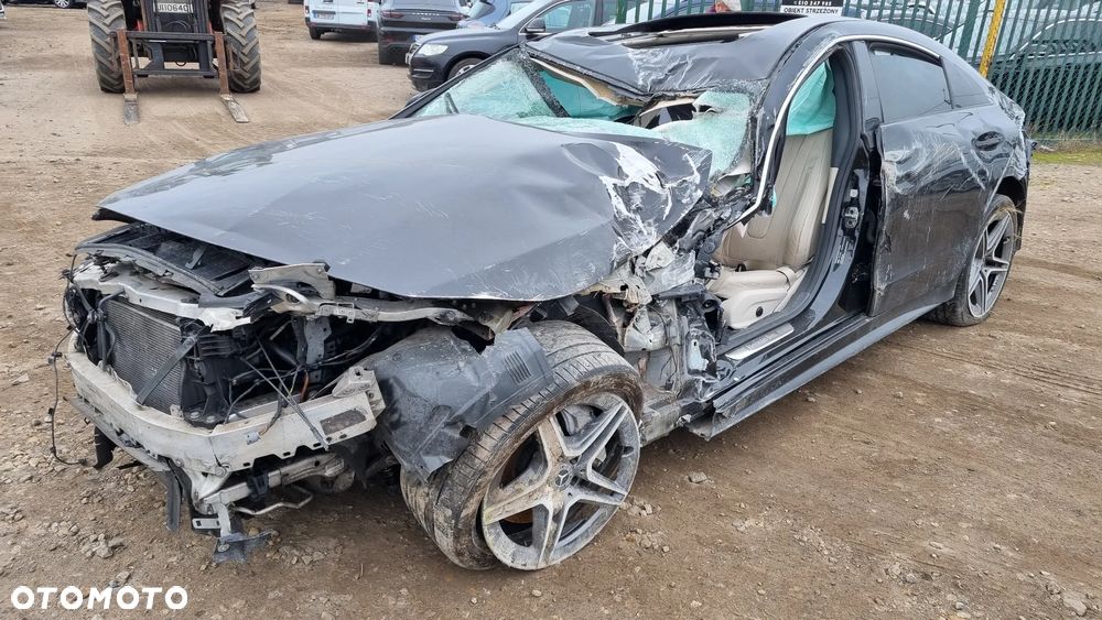 Mercedes-Benz CLS 400 d 4Matic 9G-TRONIC AMG Line - 8