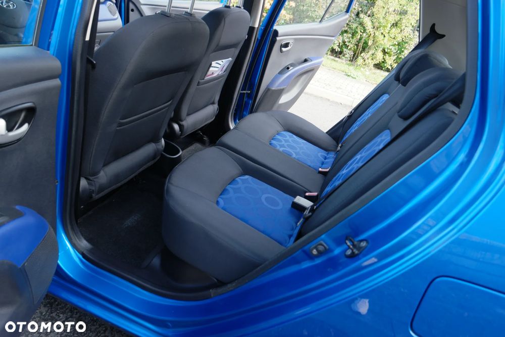 Hyundai i10 1.1 Style - 21