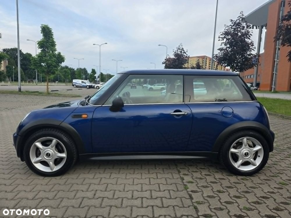 MINI ONE - 8
