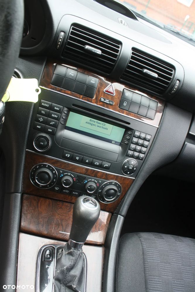 Mercedes-Benz Klasa C 220 CDI Automatik Elegance - 19