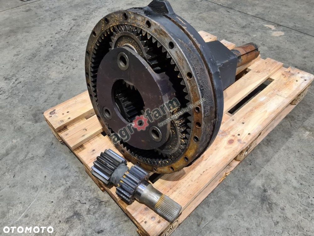 ZWOLNICA RH CASE MX 240 1342270 - 1