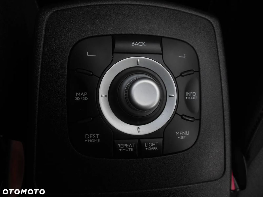 Renault Scenic ENERGY TCe 130 S&S LIMITED - 17