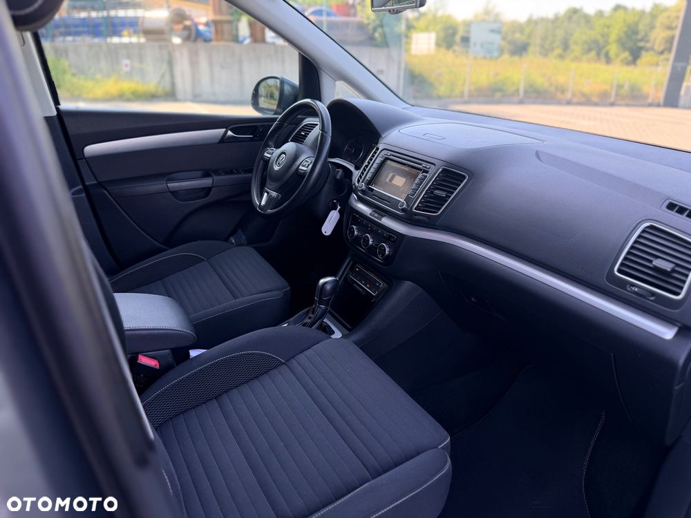 Volkswagen Sharan - 20