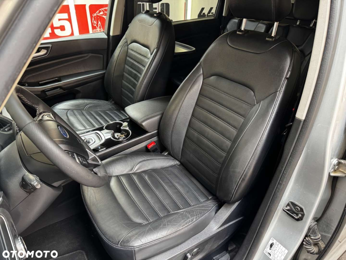 Ford Galaxy 2.0 EcoBlue Titanium - 21