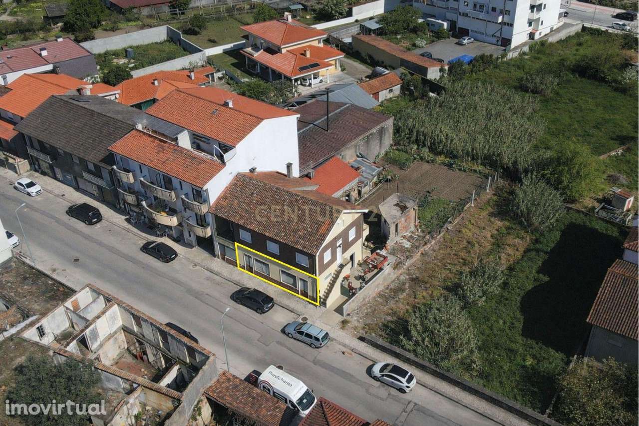 Loja para Arrendamento no Coração de Miranda do Corvo - Grande imagem: 2/13