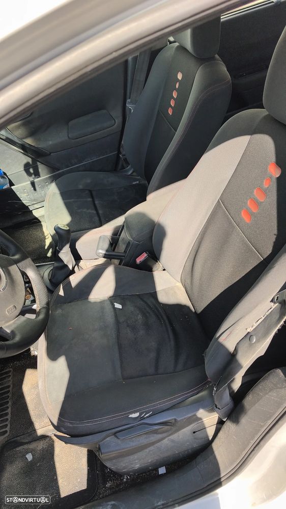 Renault Mégane Break 1.5 dCi Confort - 1