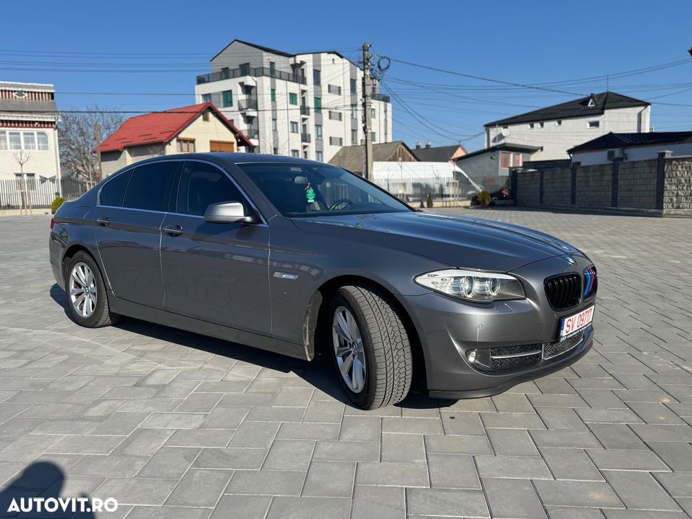 BMW Seria 5 520d Aut. Luxury Line - 5