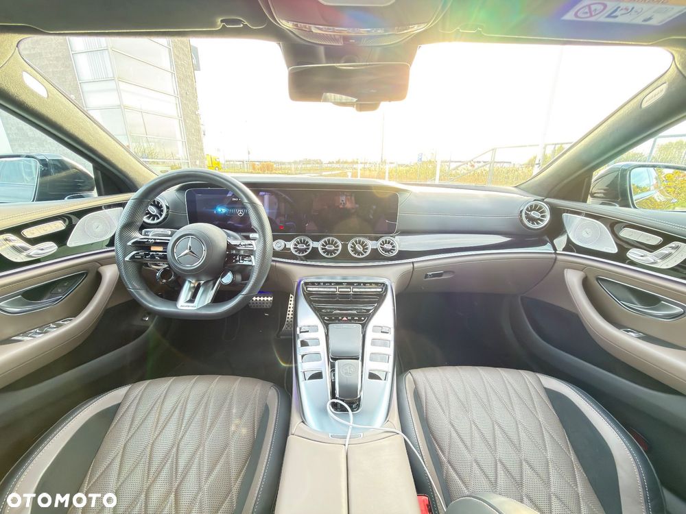 Mercedes-Benz AMG GT 53 4-Matic+ - 34