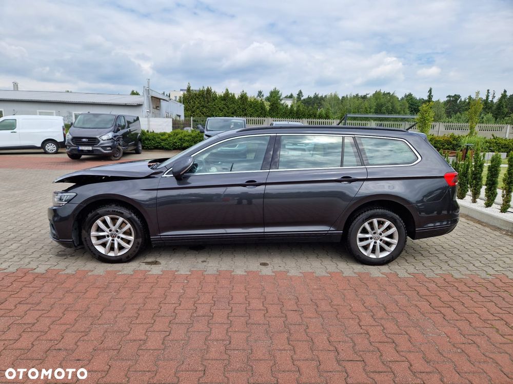 Volkswagen Passat Variant 2.0 TDI SCR DSG Business - 1
