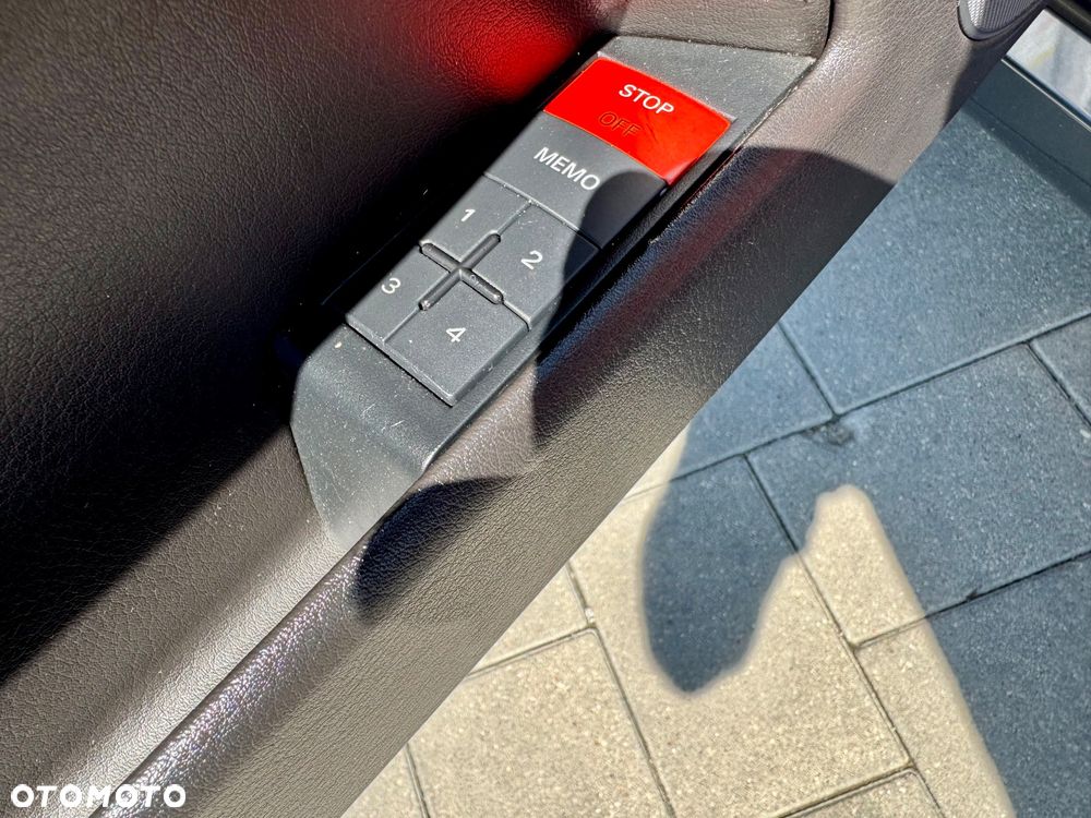 Audi S4 Cabrio tiptronic - 13