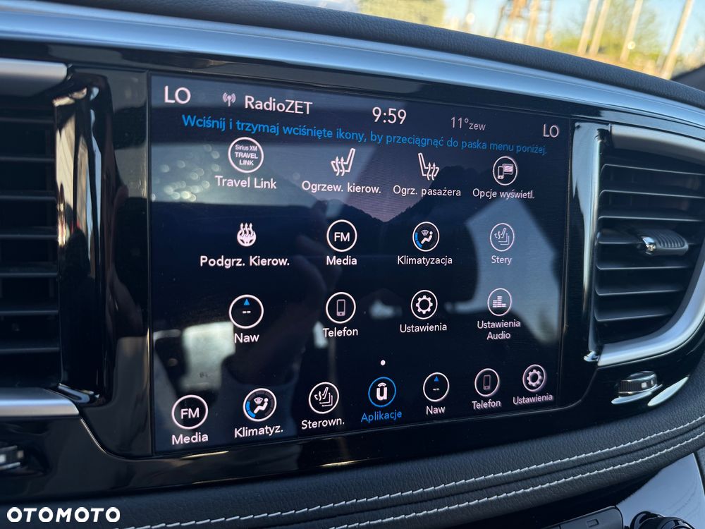 Chrysler Pacifica - 9