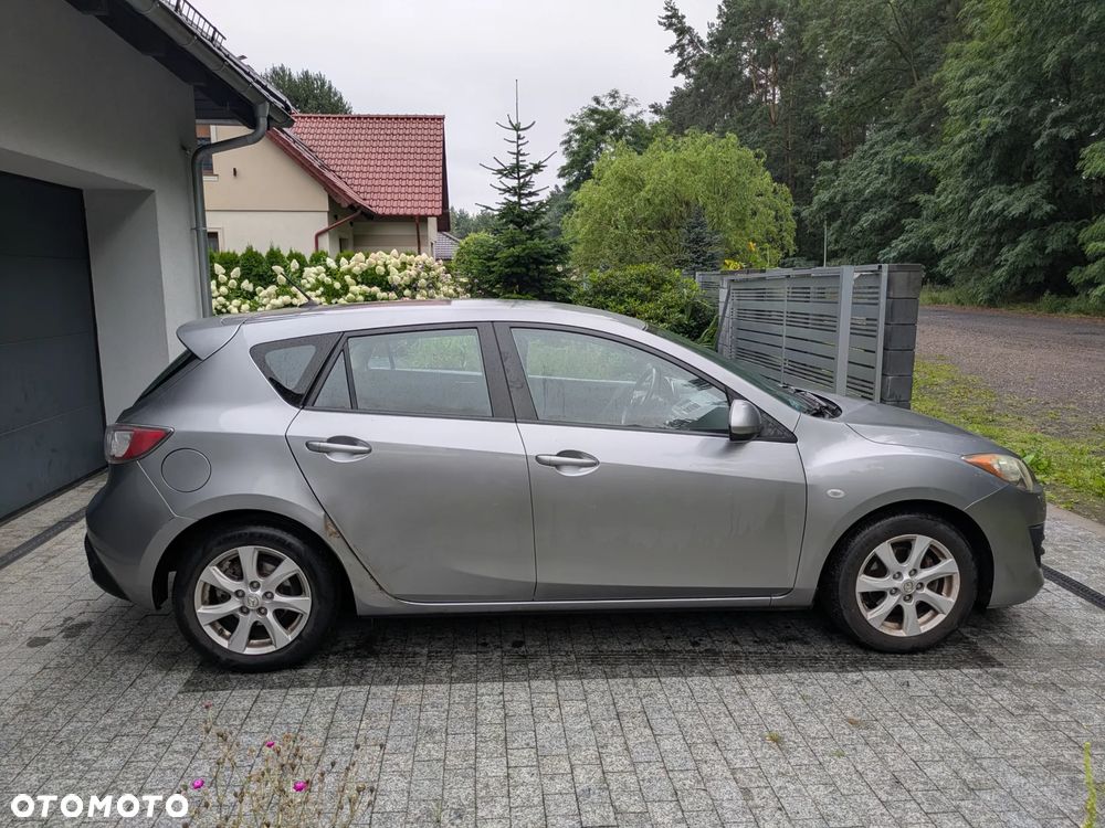 Mazda 3 - 10