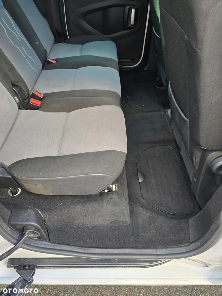 Peugeot Partner 1.6 BlueHDi Active - 13