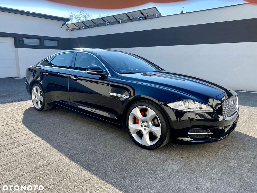 Jaguar XJ 3.0 T LWB AWD Portfolio - 1