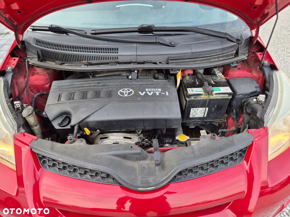 Toyota Urban Cruiser - 28