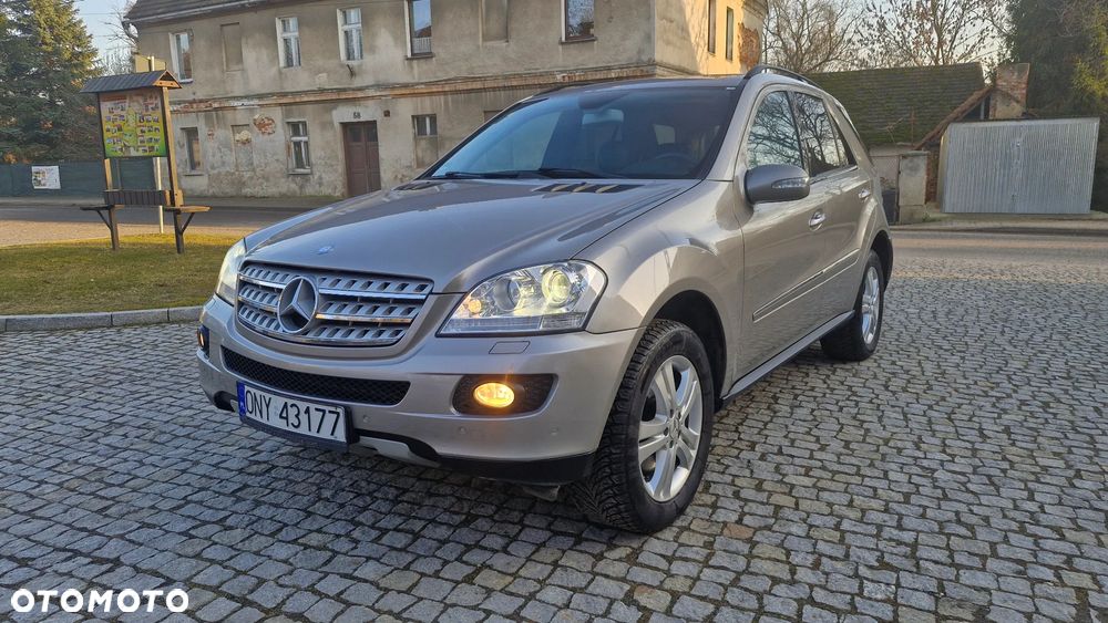 Mercedes-Benz ML 300 CDI 4Matic 7G-TRONIC DPF BlueEFFICIENCY - 4