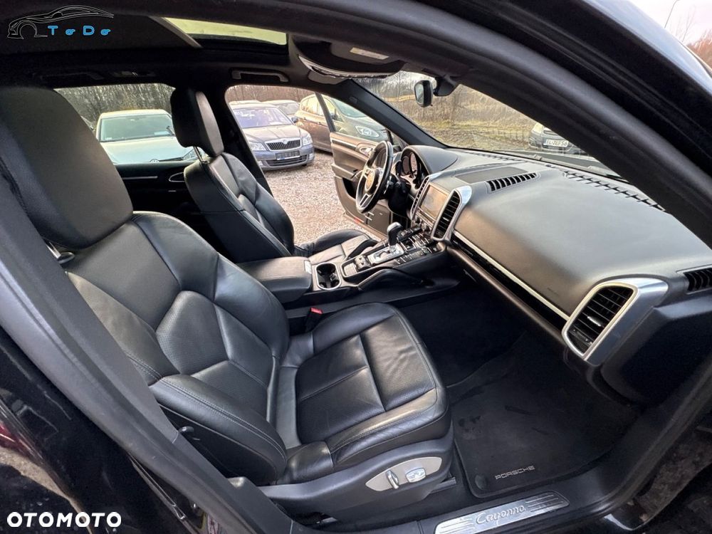 Porsche Cayenne Diesel Platinum Edition - 35