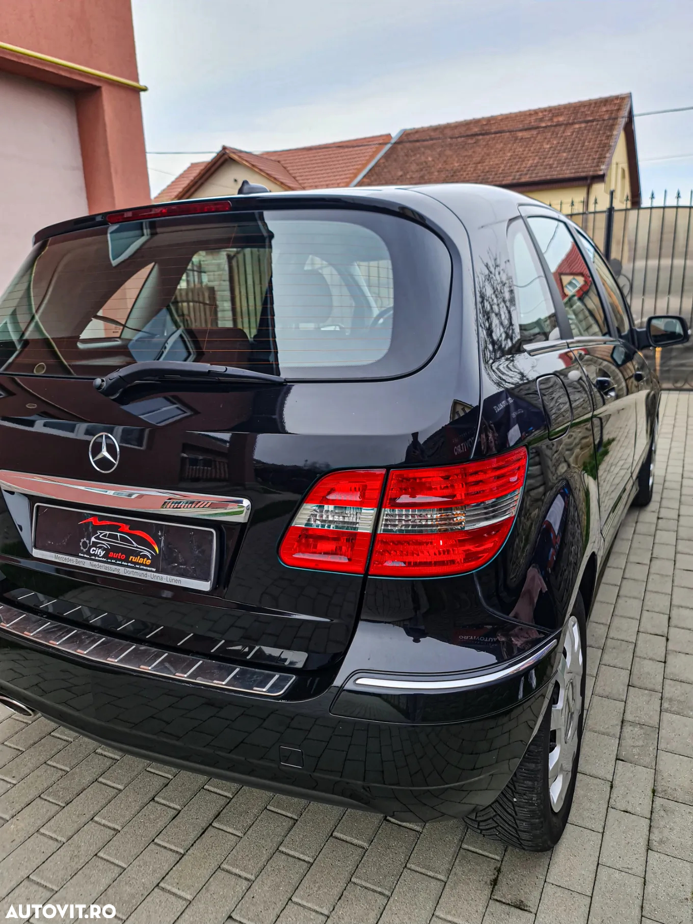 Mercedes-Benz B 180 CDI - 10