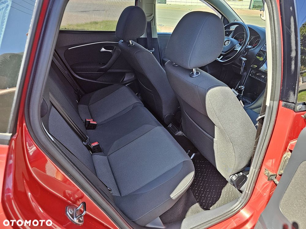 Volkswagen Polo 1.2 TSI BMT Highline - 19