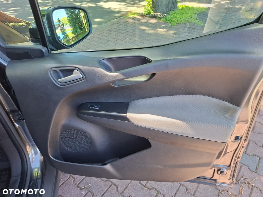 Ford Tourneo Courier 1.5 TDCi S&S Titanium - 15