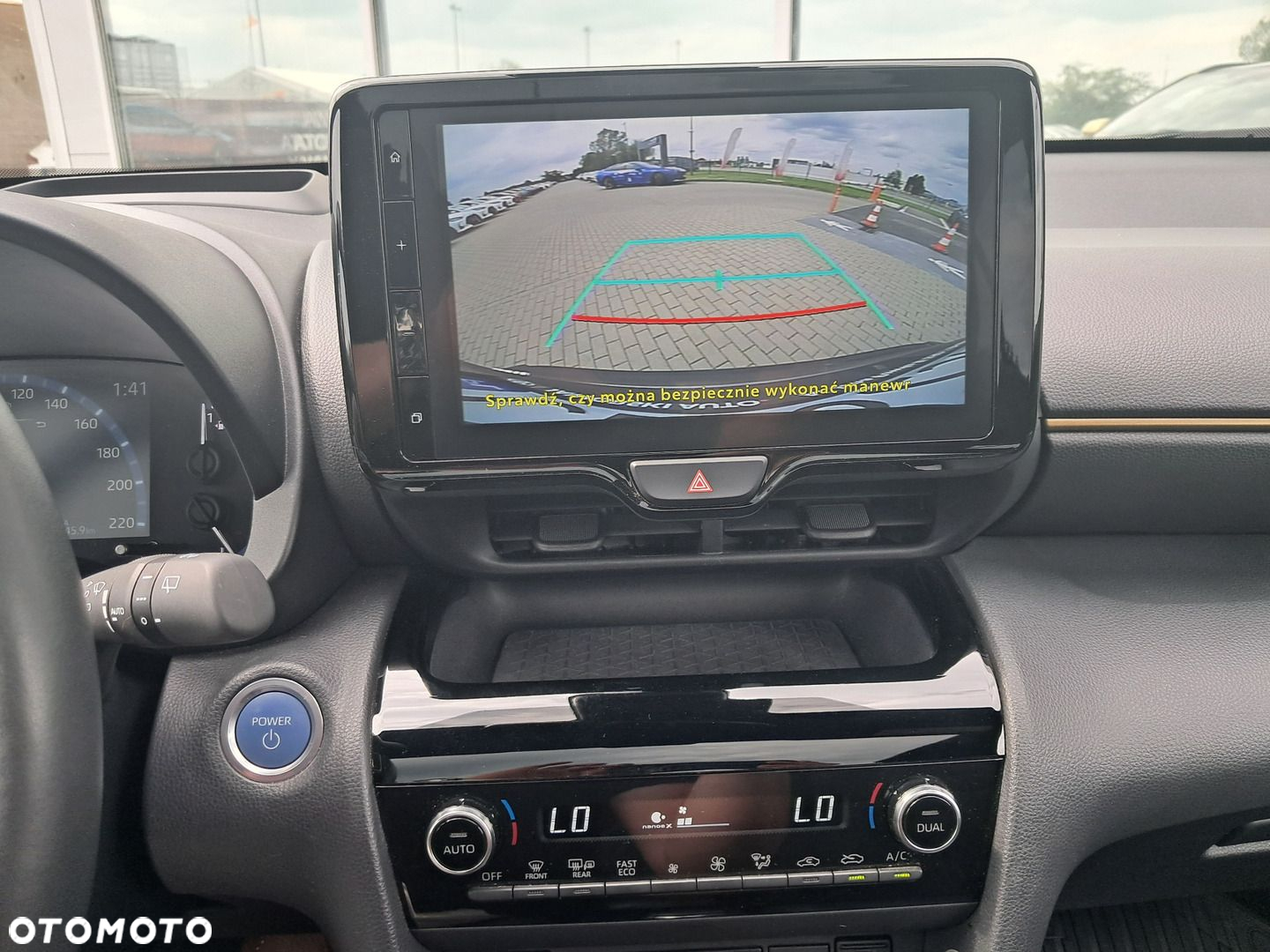 Toyota Yaris Cross - 12