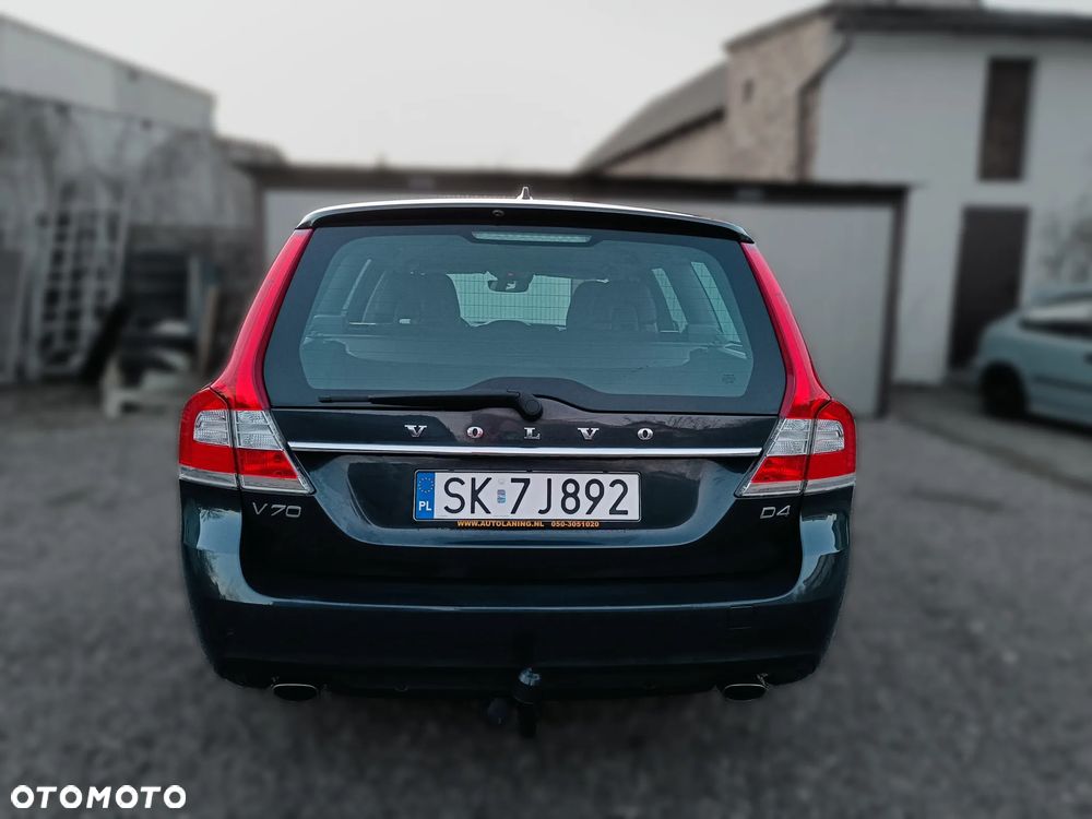 Volvo V70 D4 Summum - 9