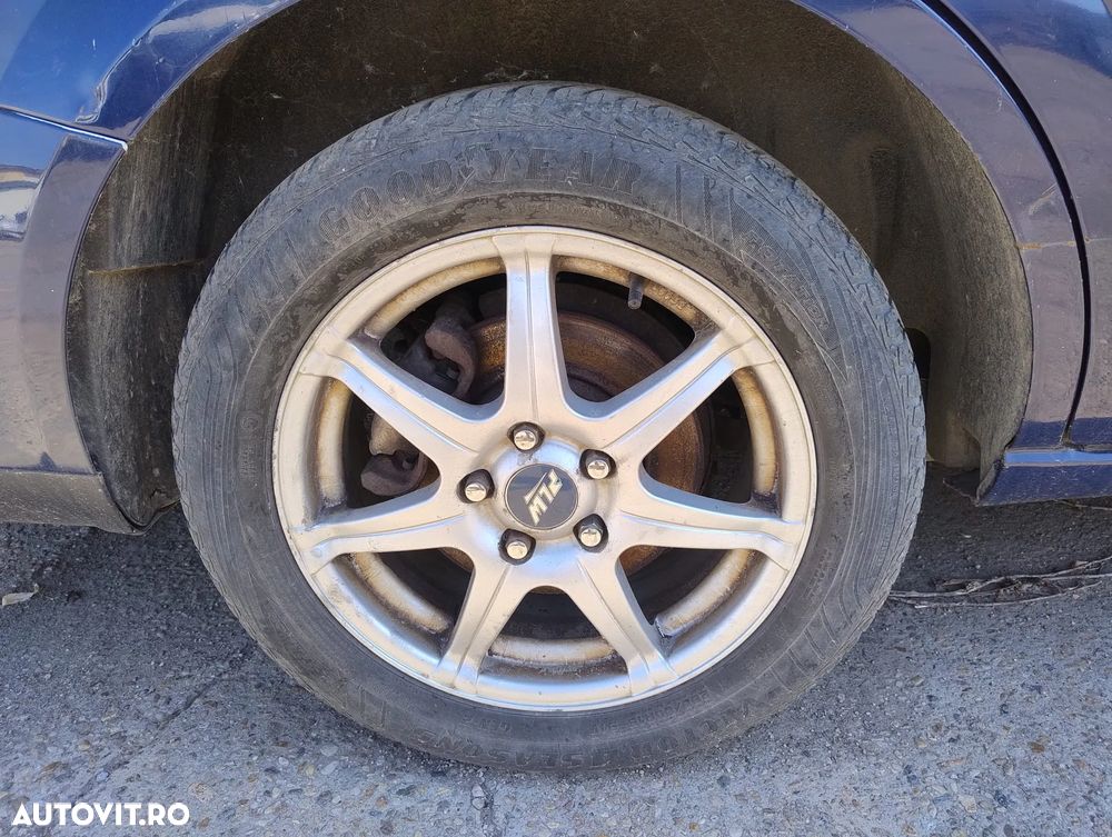 Ford Mondeo - 4