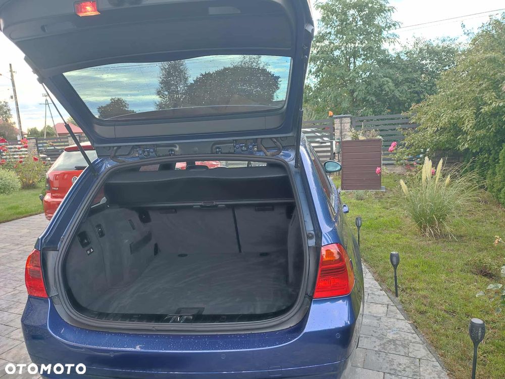 BMW Seria 3 318d - 6