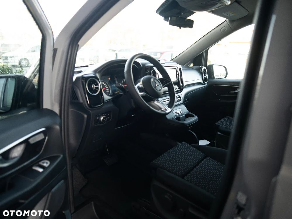 Mercedes-Benz Vito - 11