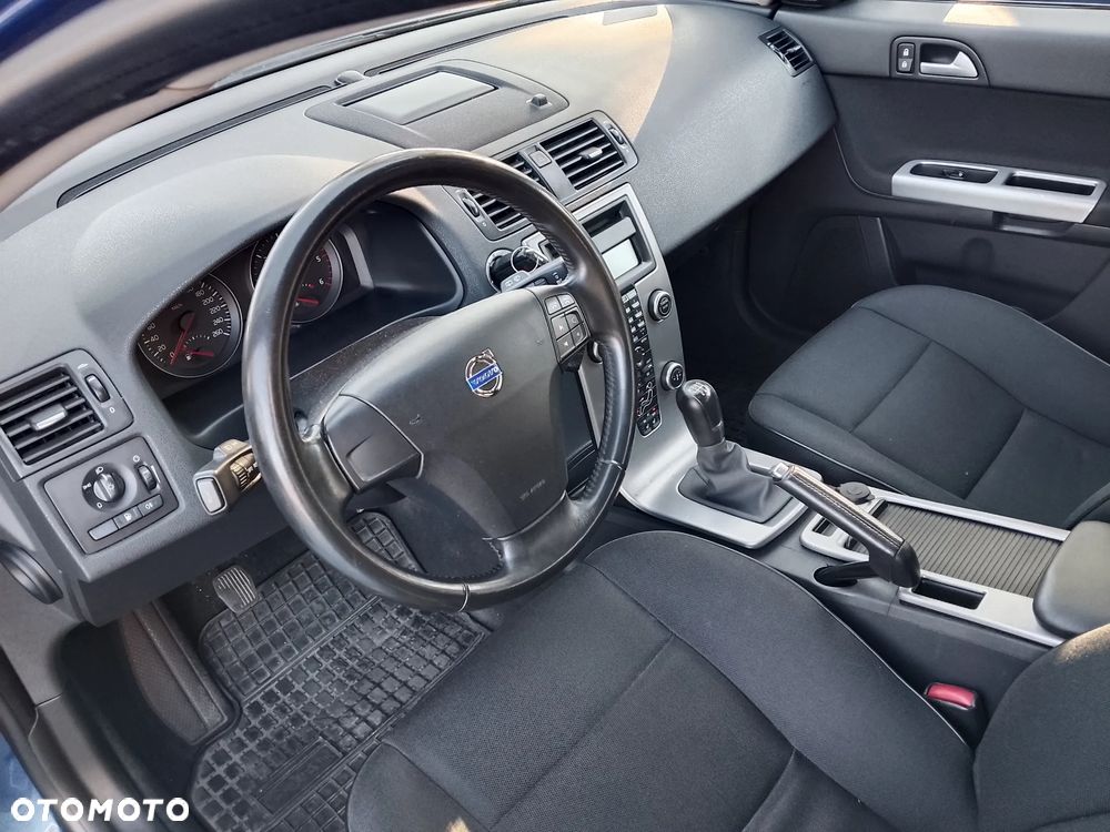Volvo V50 2.0D - 6