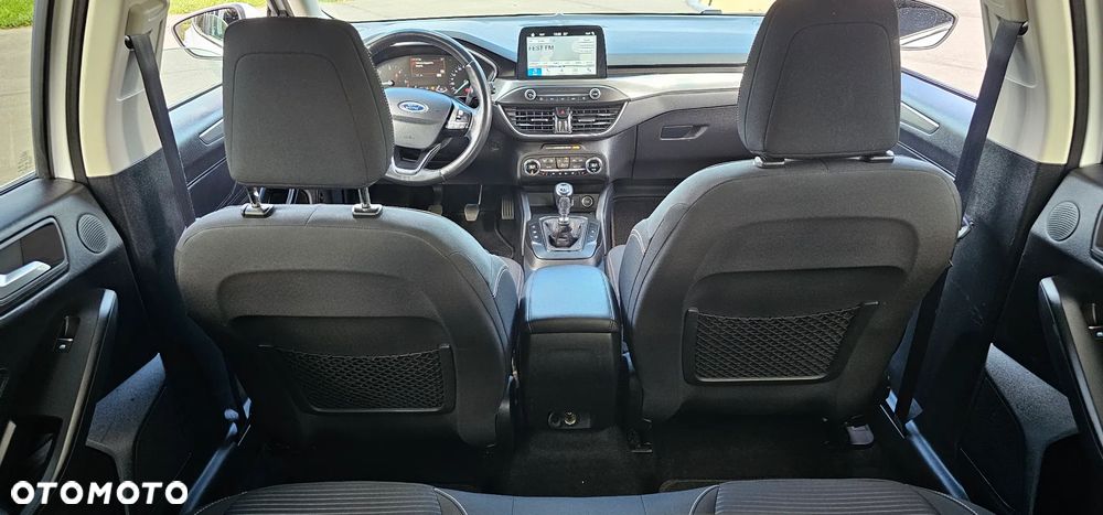 Ford Focus 2.0 EcoBlue Active Business - 29
