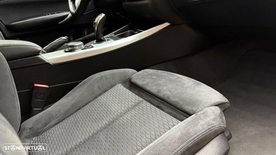 BMW 120 d xDrive Aut. M Sport - 29
