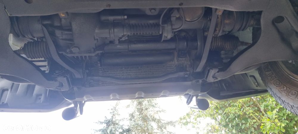 Mitsubishi Pajero - 3