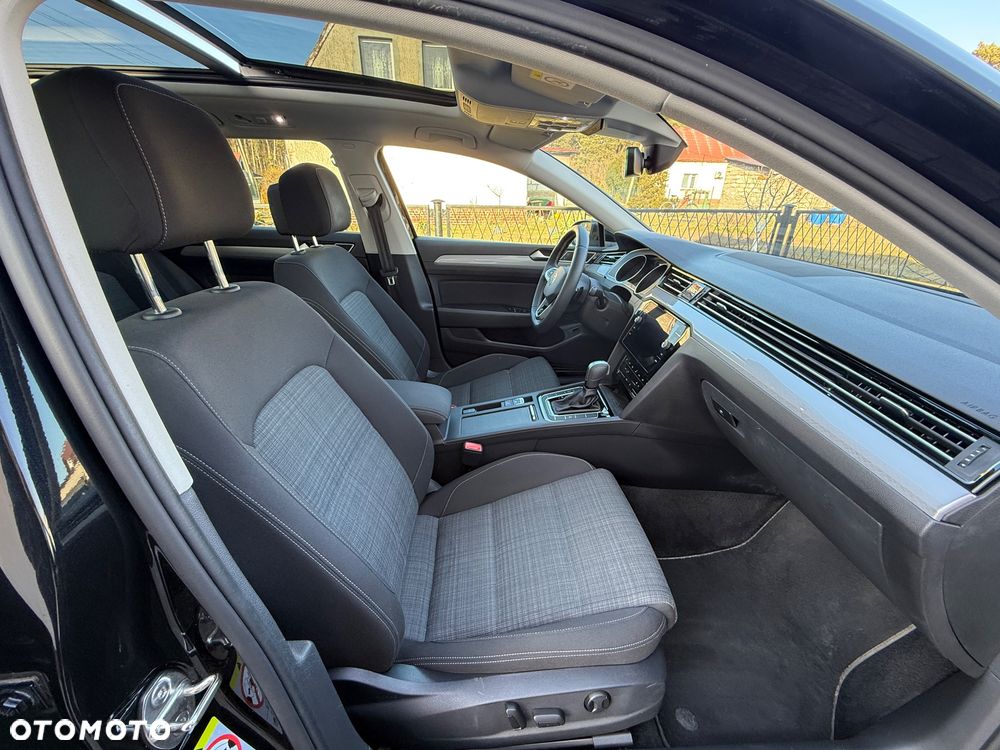 Volkswagen Passat 2.0 TDI Business DSG - 22