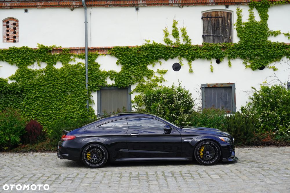 Mercedes-Benz Klasa C AMG 63 S AMG Speedshift MCT 9G - 21