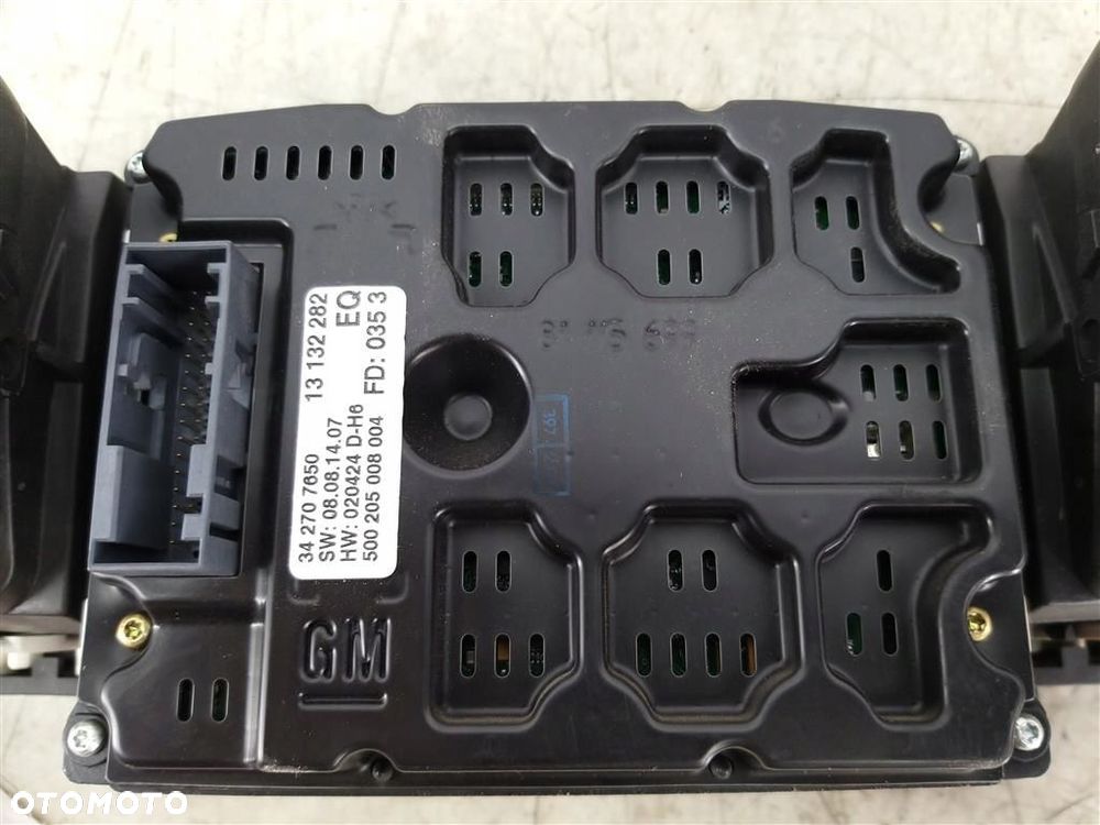 Radio wyświetlacz Opel Vectra C 2002-2008R 330886636 SIEMENS VDO - 5