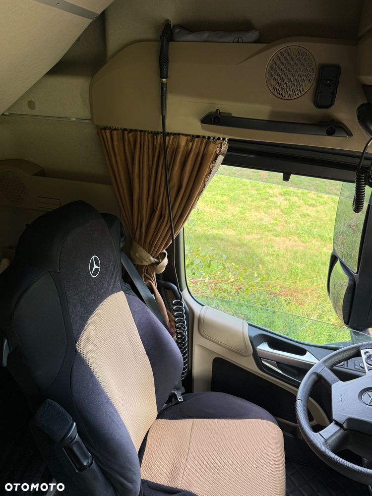 Mercedes-Benz Mercedes Actros MP4 – 2018 | Stan Idealny | FULL OPCJA | Doinwestowany! - 23