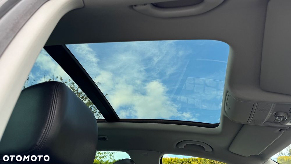 Volkswagen Tiguan 2.0 TDI Perfectline R-Style - 28