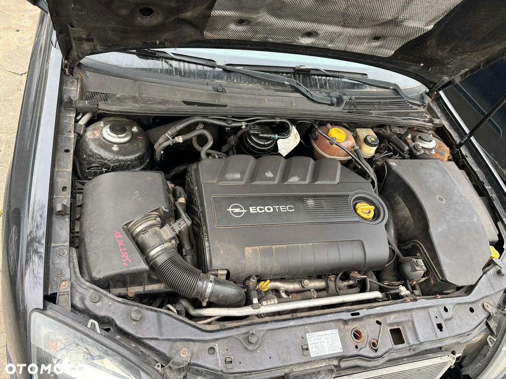 Opel Vectra 1.9 CDTI Sport / GTS - 16