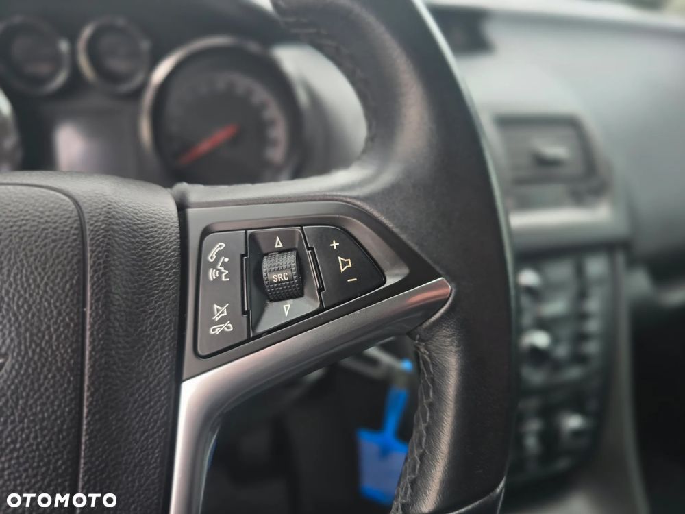 Opel Meriva - 18